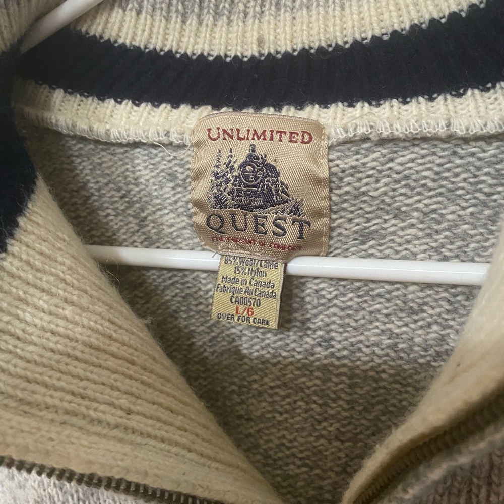 Vintage Quest Men's Zip-Up Sweater - Heather Grey and Navy Size Large